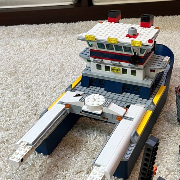 Lego Deep Sea Exploration Vessel 60095 & 60266 Partial Sets - Picture 4 of 9